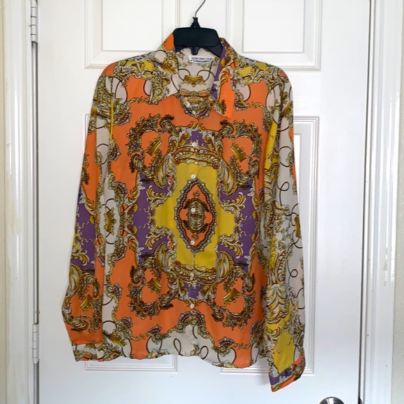 new directions Tops - Womens golden abstract button down flannel